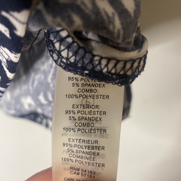 Tommy Hilfiger - Women’s Sleeveless Blouse - Navy Blue & Off White - Size US Sm - Picture 3 of 5